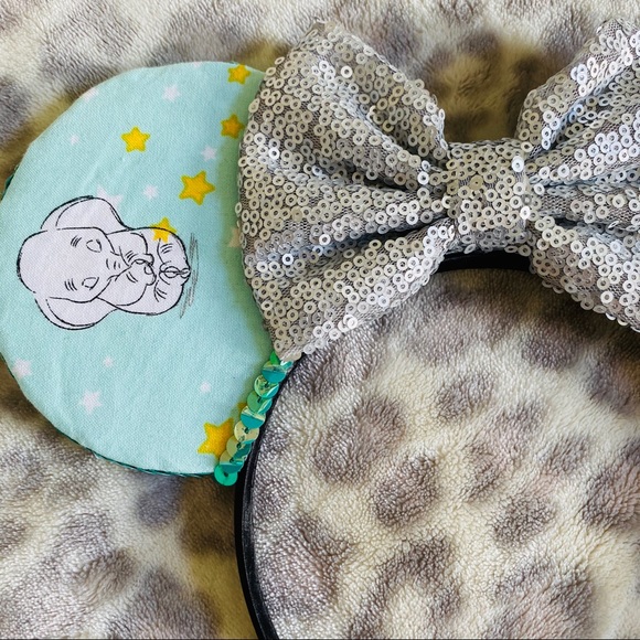 Disneyland Baby Dumbo Minnie Mouse Ears - Picture 3 of 3